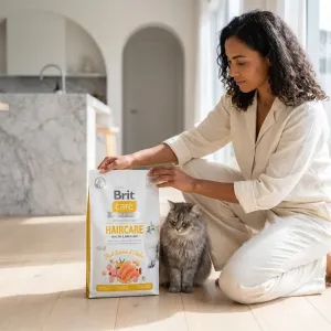 CROQUETTES BRIT CARE SANS CEREALES HAIRCARE HEALTHY AND SHINY COAT - POUR CHAT - 2KG